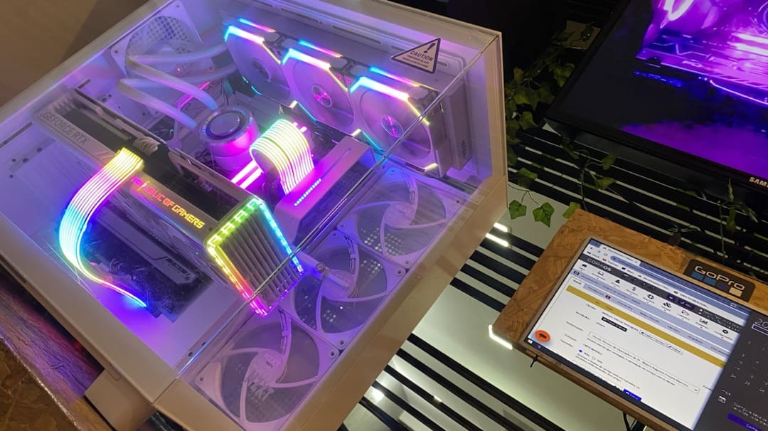Como um cliente da 1NF0 Tecnologia Transformou seu Setup de Computador com qualidade e economia